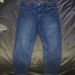 American Eagle Super Hi Rise Jegging